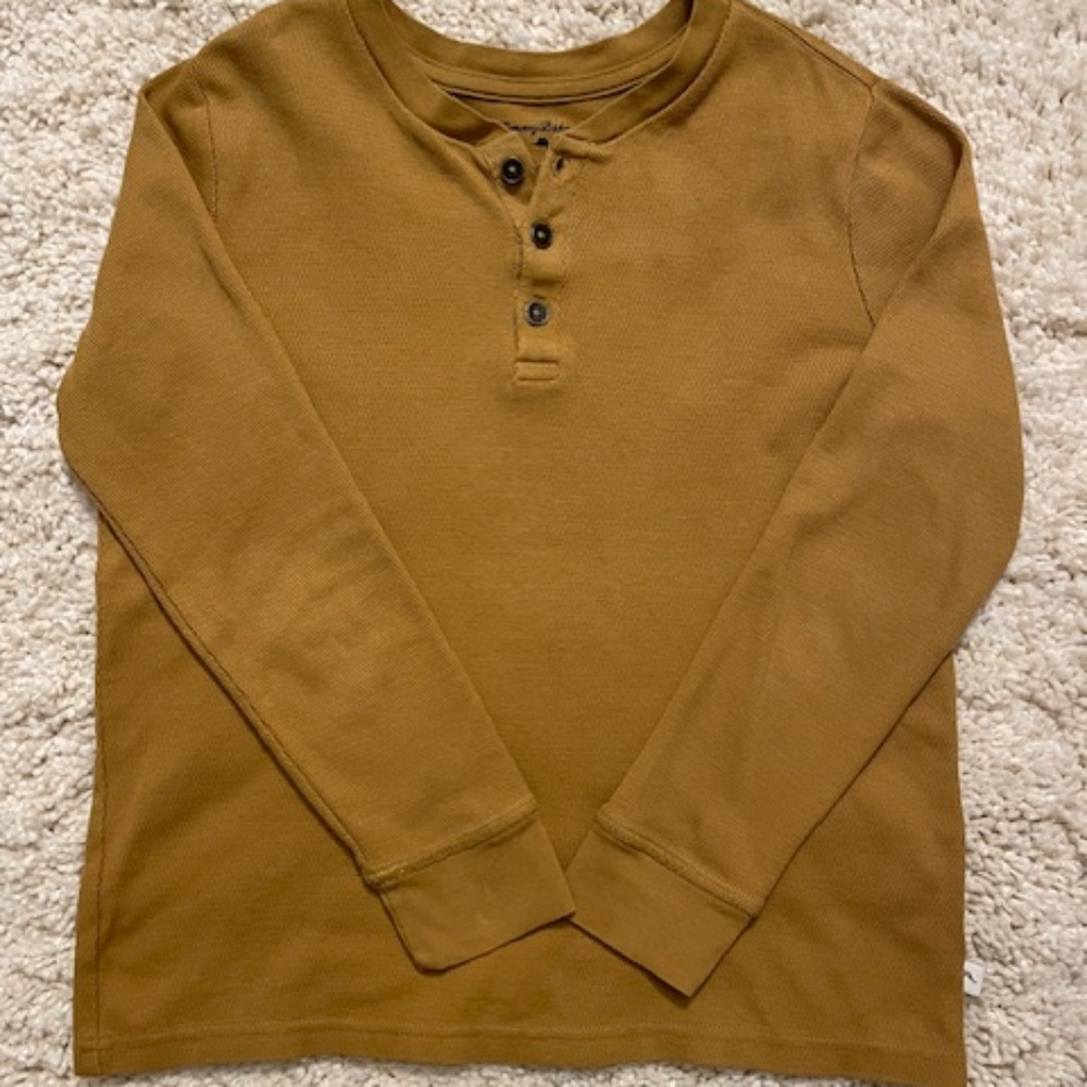 Boys Tommy Bahama waffle knit Henley Size 11/12